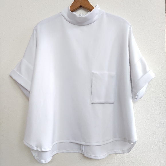 Suzanne Rae White Space Age Mock Neck Top - Picture 2 of 11